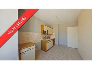 Location Appartement 3 pièces 89m² MONTMORILLON 86500