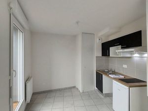 Location Appartement 2 pièces 44m² LA ROCHELLE 17000