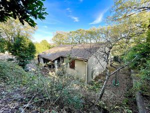 Vente villa T4 d'environ 90m2 de plain pied sur 1062m2 de terrain