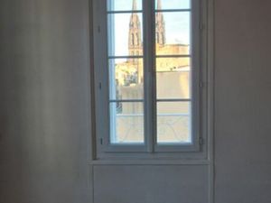 2 pieces centre ville disponible