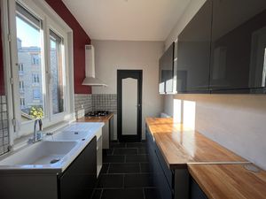 Location Appartement 3 pièces 56m² REIMS 51100