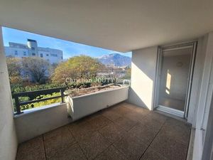 Vente appartement 4 pièces 83m2 Eybens 38320 - 195000 € - Surface Privée