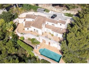 Vente maison 11 pièces