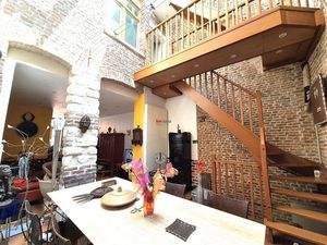 Vente maison 5 pièces 109 m² à Lille (59000)  398 000 €