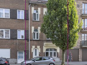 Huis te koop in Sint-Jans-Molenbeek met 4 slaapkamers