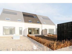 Huis te koop in Deinze met 3 slaapkamers