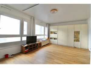 Studio de 36.67 m2 - PARIS XIII