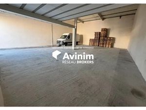 Entrepôt avec mezzanine aménageable 230 m² à Mitry-Compans