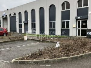 Local d'activités à louer - 1160m² divisible - Noisy le Grand