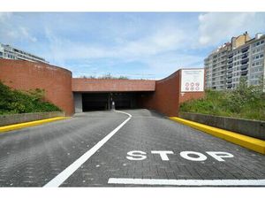 Garage à louer à Zeedijk-Duinbergen 385-387 Duinbergen (RBU75054)