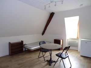 Location Appartement 1 pièce 17m² SABLE SUR SARTHE 72300