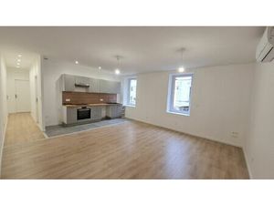 Location appartement 3 pièces 64 m² à Roanne (42300)