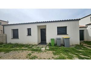 Location maison 4 pièces 94 m² à Saint-André-de-Sangonis (34725)