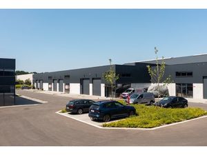 Commercieel te koop in Zwevegem