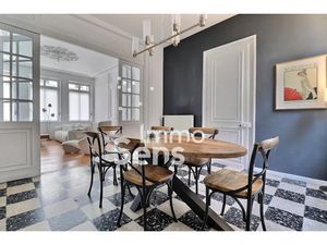 Vente maison 4 pièces 85 m² à Lille (59000)  615 000 €