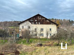 FERME MITOYENNE À RENOVER