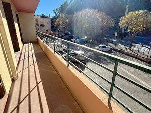Vente appartement 4 pièces 70 m² à Gardanne (13120)  169 000 €