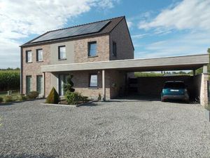 Villa à vendre avec terrasse et jardin   Quévy (VBD55587)