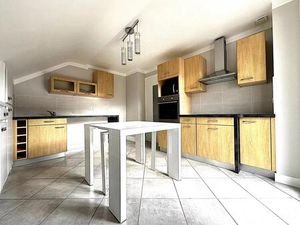 Vente appartement 5 pièces 76 m² Cluses (74300)