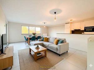 Te koop  instapklaar appartement met terras en garage in ...