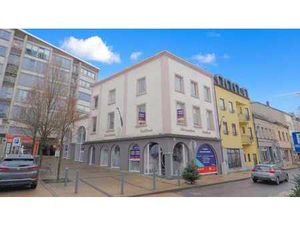 Maison de commerce à Arlon-centre