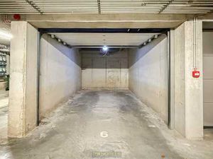 Te koop  ondergrondse garagebox (20m²) in appartementsgeb...