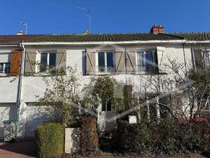 Vente maison 6 pièces 110 m² Combs-la-Ville (77380)