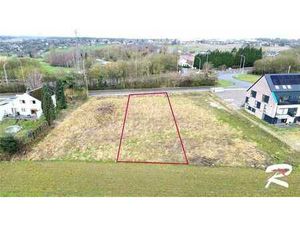 TERRAIN DE 1006M² - CONSTRUCTIBLE - LOT 5