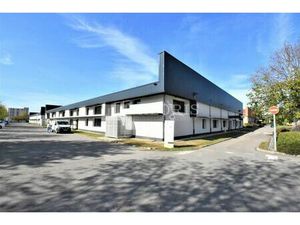 Location bureau 1824 m² à Vénissieux (69200)