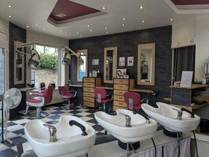 Vente commerce 38 m² Mantes-la-Ville (78711)