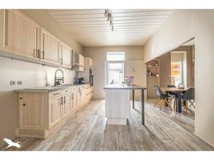 Vente maison 5 pièces 176 m² Mauzé-sur-le-Mignon (79210)