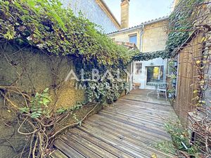 Maison de village - POMEROL -