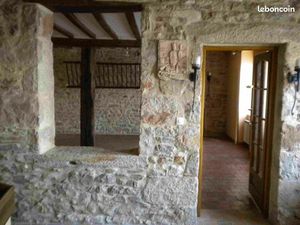 A LA HUTTE Vend Immeuble de rapport