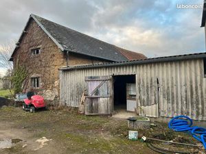 Maison à rénover plein bourg de ST SAUVEUR VILLAGE 39.900 euro