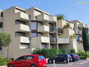 Location garage secteur hopitaux