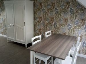 STUDIO complétement meublé 52 M idéal personne seule