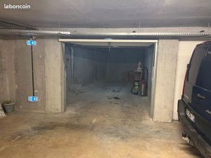 Garage 27 mètres carrés