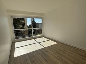 Location appartement 3 pièces 62 m² à Saint-Maur-des-Fossés (94100)