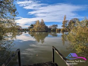 Vente terrain 20387 m² à Le chatelet (18170)  67 000 €