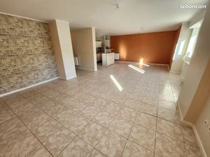 Forbach - Grand appartement F5 à louer - 103 m2