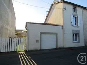Maison à vendre - 4 pièces - 109 m2 - Sauze Vaussais - 79 - POITOU-CHARENTES