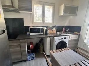 Location appartement 1 pièce 18 m² à Aubagne (13400)  650 €