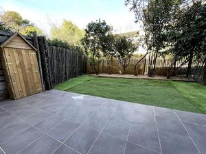 T2 récent de 42 m² avec extérieur et garage - La Valette du Var (83160)