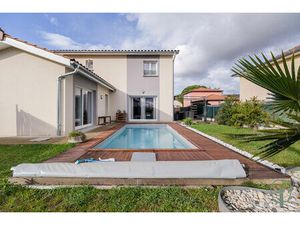 Maison Saint Maurice De Beynost 5 pièce(s) 116 m2