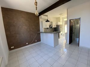 Location appartement 3 pièces 50.78 m² à Toulon (83000)  780 €