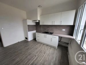 Location appartement 4 pièces 96.2 m² à Gourdon (46300)  735 €