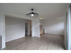 Location appartement 5 pièces 78 m² à Tinqueux (51430)  901 €