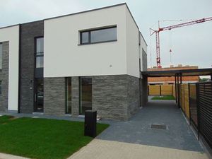 Maison à louer avec terrasse et jardin   Beerse (RBU75301)