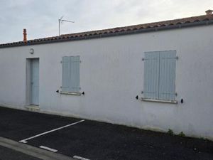 Maison de plain pied proche de toutes les commodités