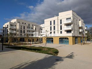 Parking / box Plaisir 15 m2